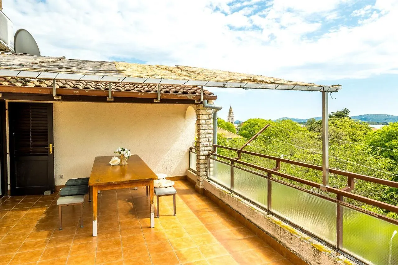 Apartmani Rosa Turanj Apartman